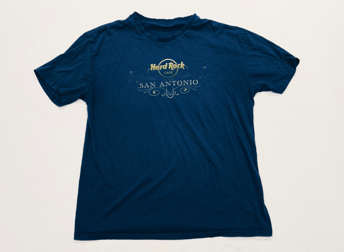 HARD ROCK CAFE San Antonio Graphic Tee Size M