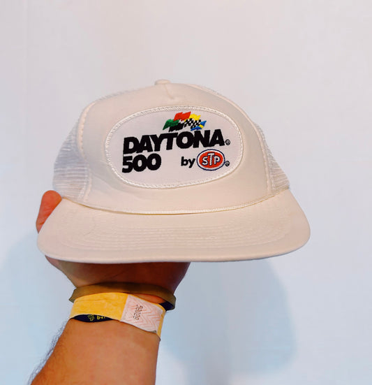 Vintage NASCAR Daytona 500 White Trucker Snapback Rope Hat