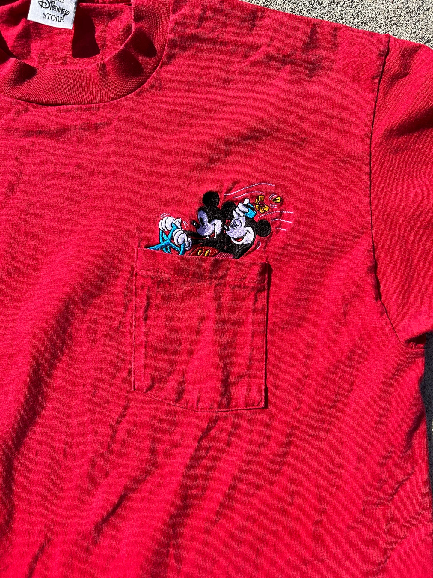 Vintage 90's DISNEY Mickey and Minnie Mouse Embroidered Pocket Tee Size XL