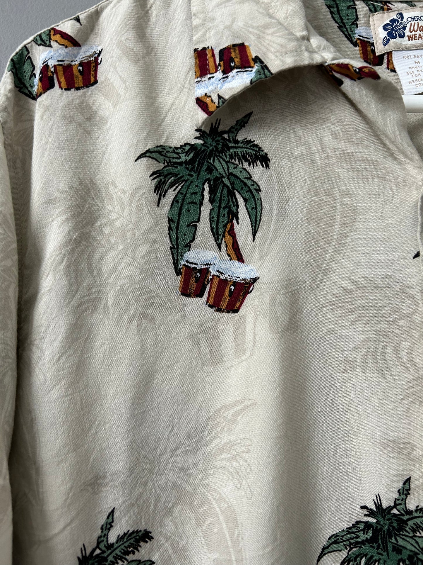 CHEROKEE WAIKIKI WEAR Hawaiian Collard Tee Size M