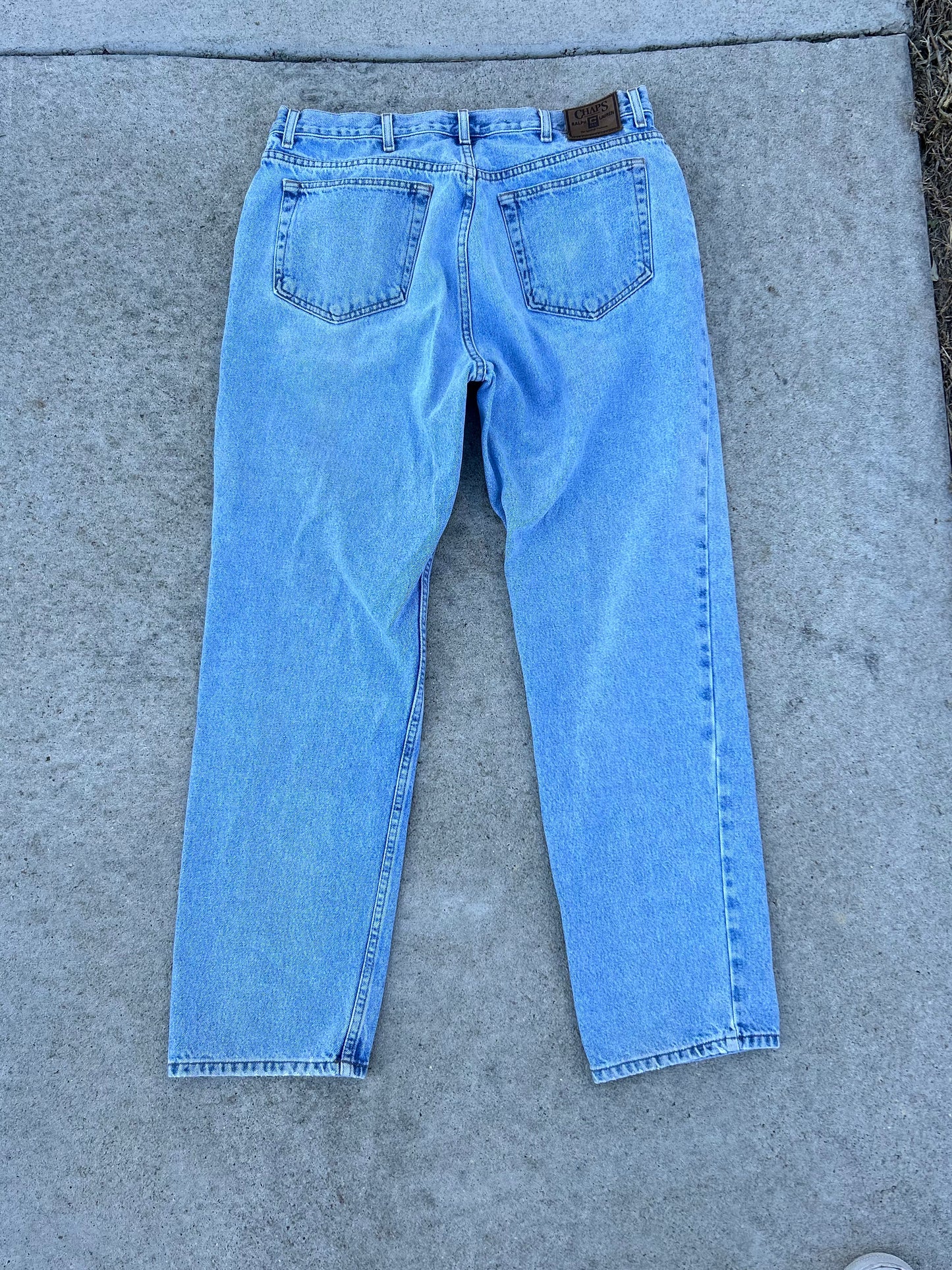 Vintage CHAPS Ralph Lauren Denim Jeans Light Blue Wash Size 38x32