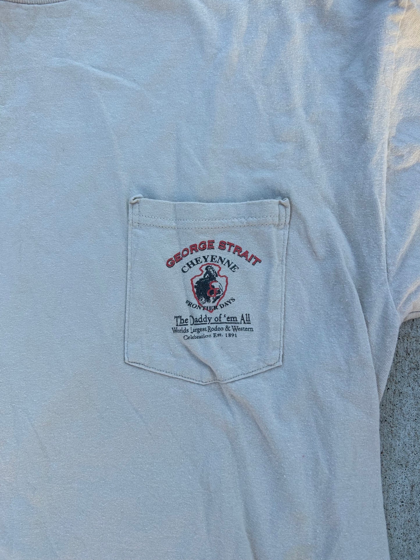 2004 GEORGE STRAIT Cheyenne Frontier Days "The Daddy of Them All" Size XL