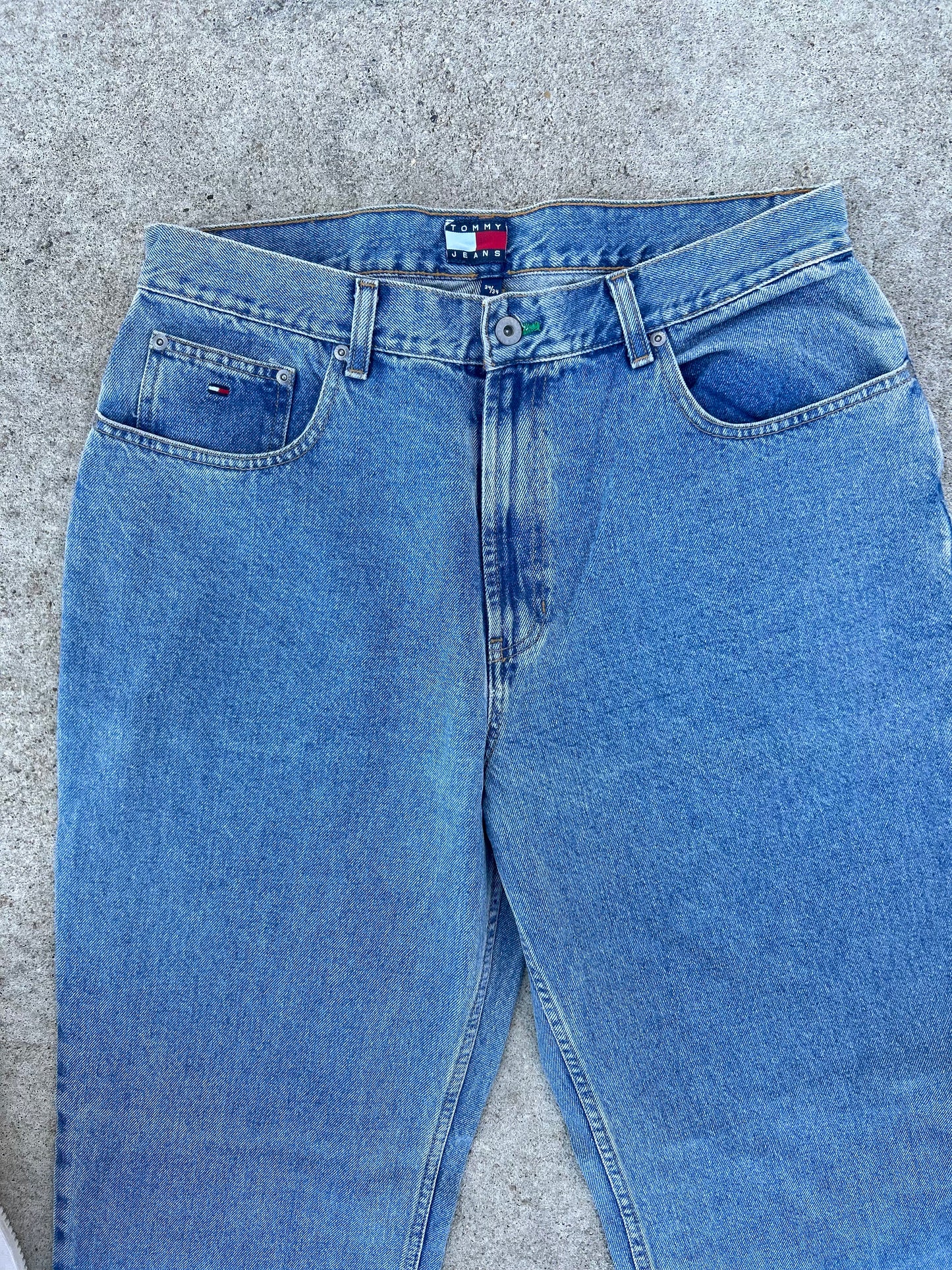 TOMMY HILFIGER Blue Denim Jeans Leather Patch 34x34