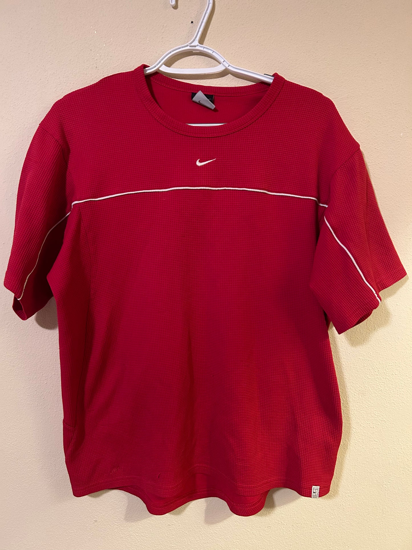 Vintage 90's NIKE DRI-FIT Center Swoosh Red Mesh Tee Size L