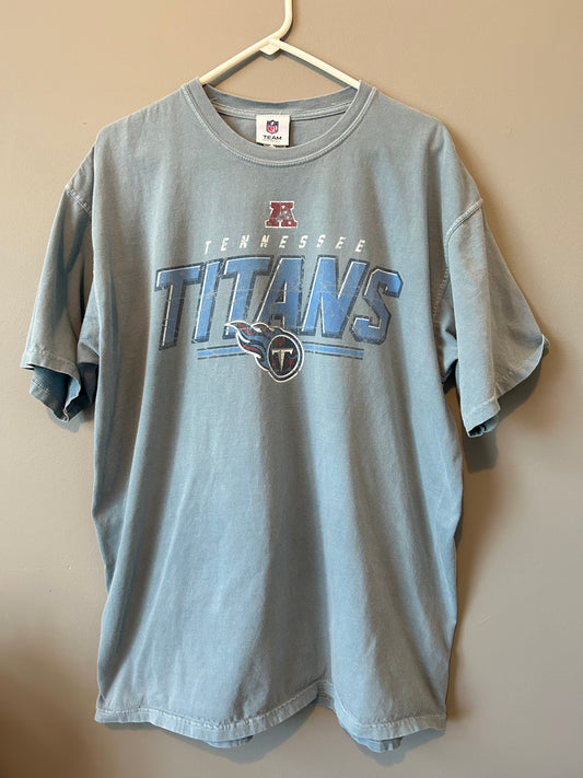 Vintage Y2K Tennessee TITANS Graphic Tee Size XL