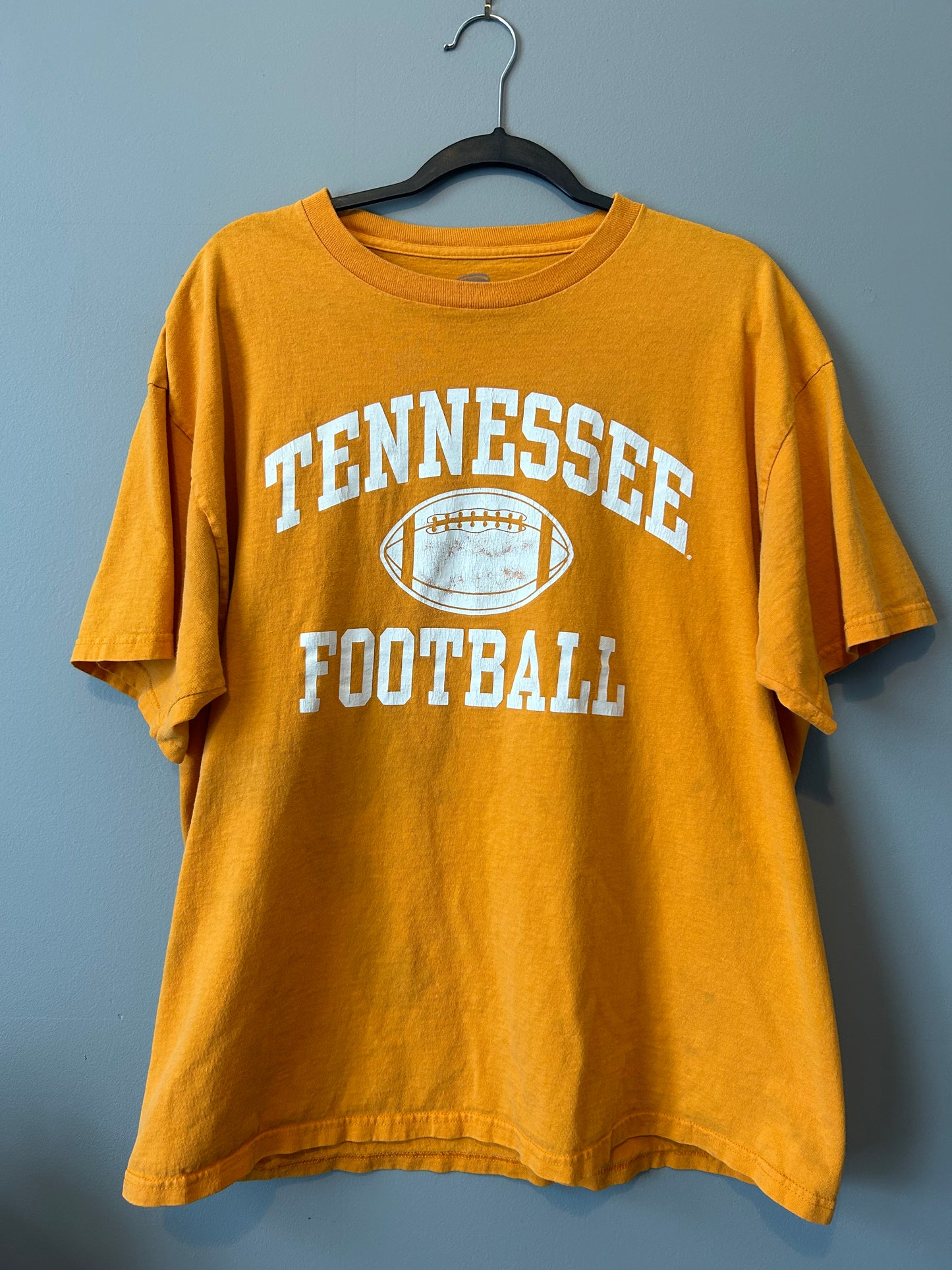 Vintage 90's Cadre Athletics TENNESSEE VOLUNTEERS Football Tee Size XL