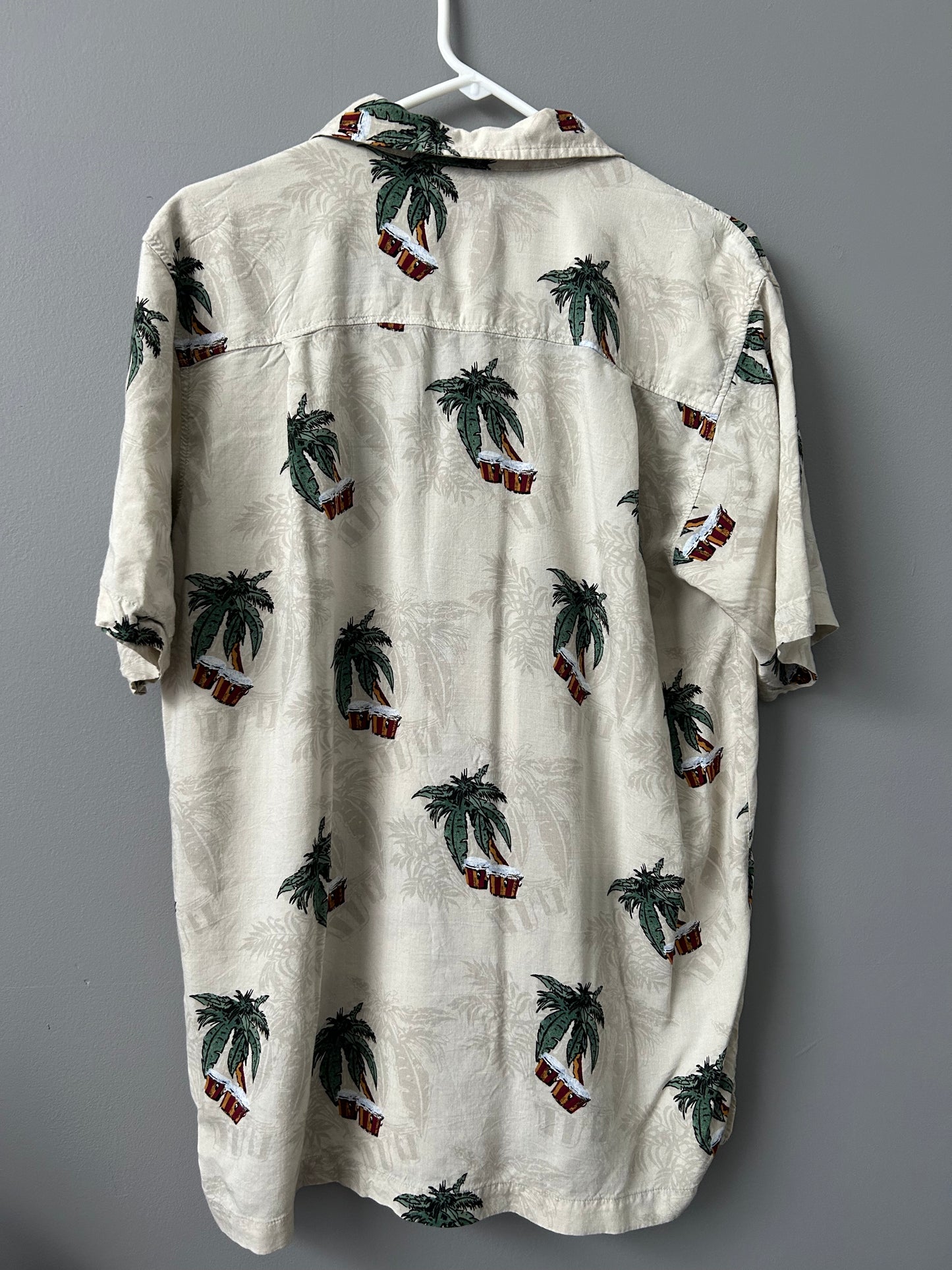 CHEROKEE WAIKIKI WEAR Hawaiian Collard Tee Size M