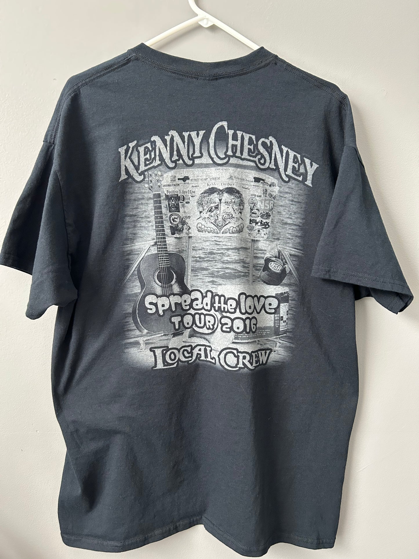 2016 KENNY CHESNEY Concert Tour Shirt Size XL