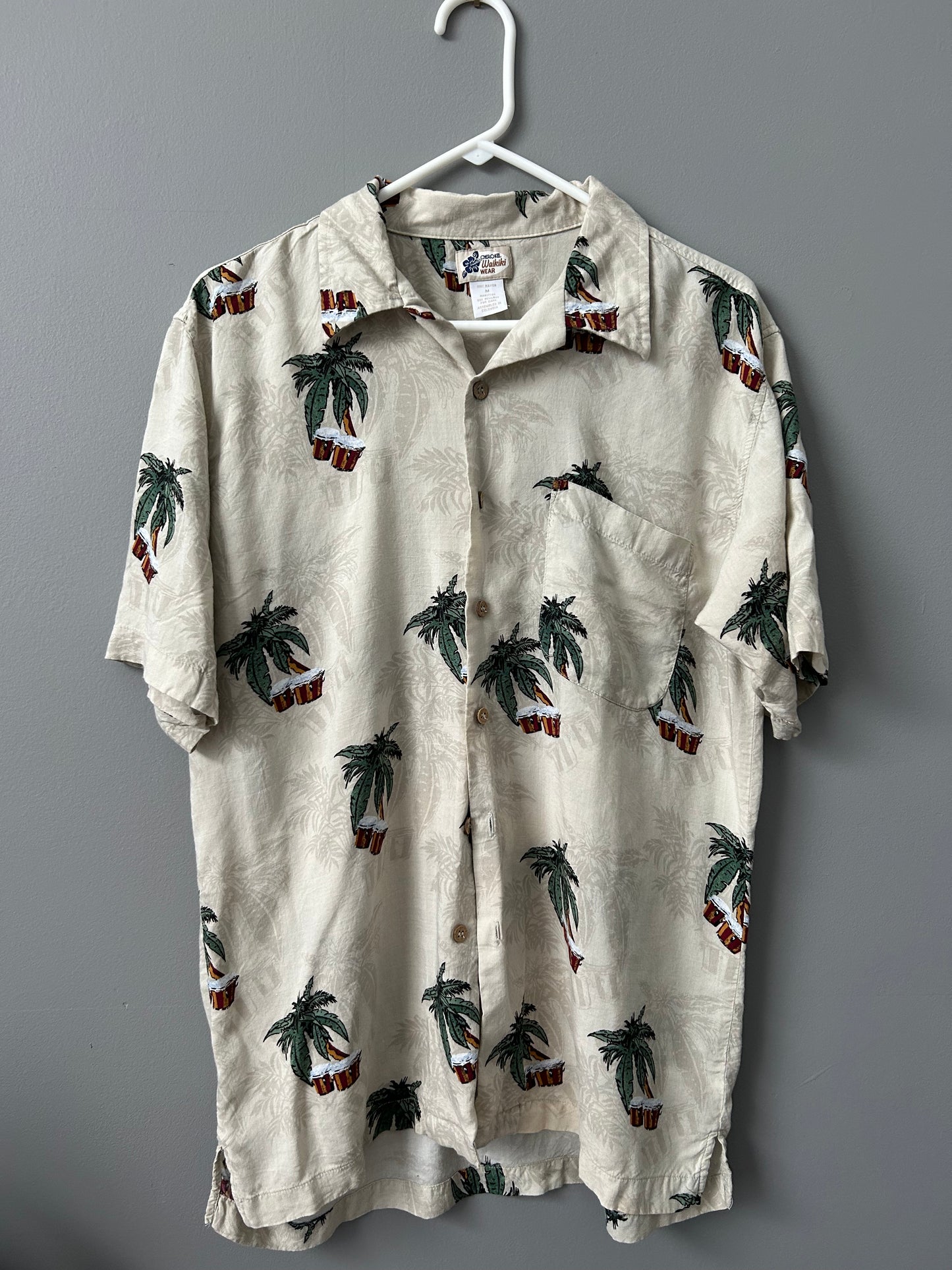 CHEROKEE WAIKIKI WEAR Hawaiian Collard Tee Size M