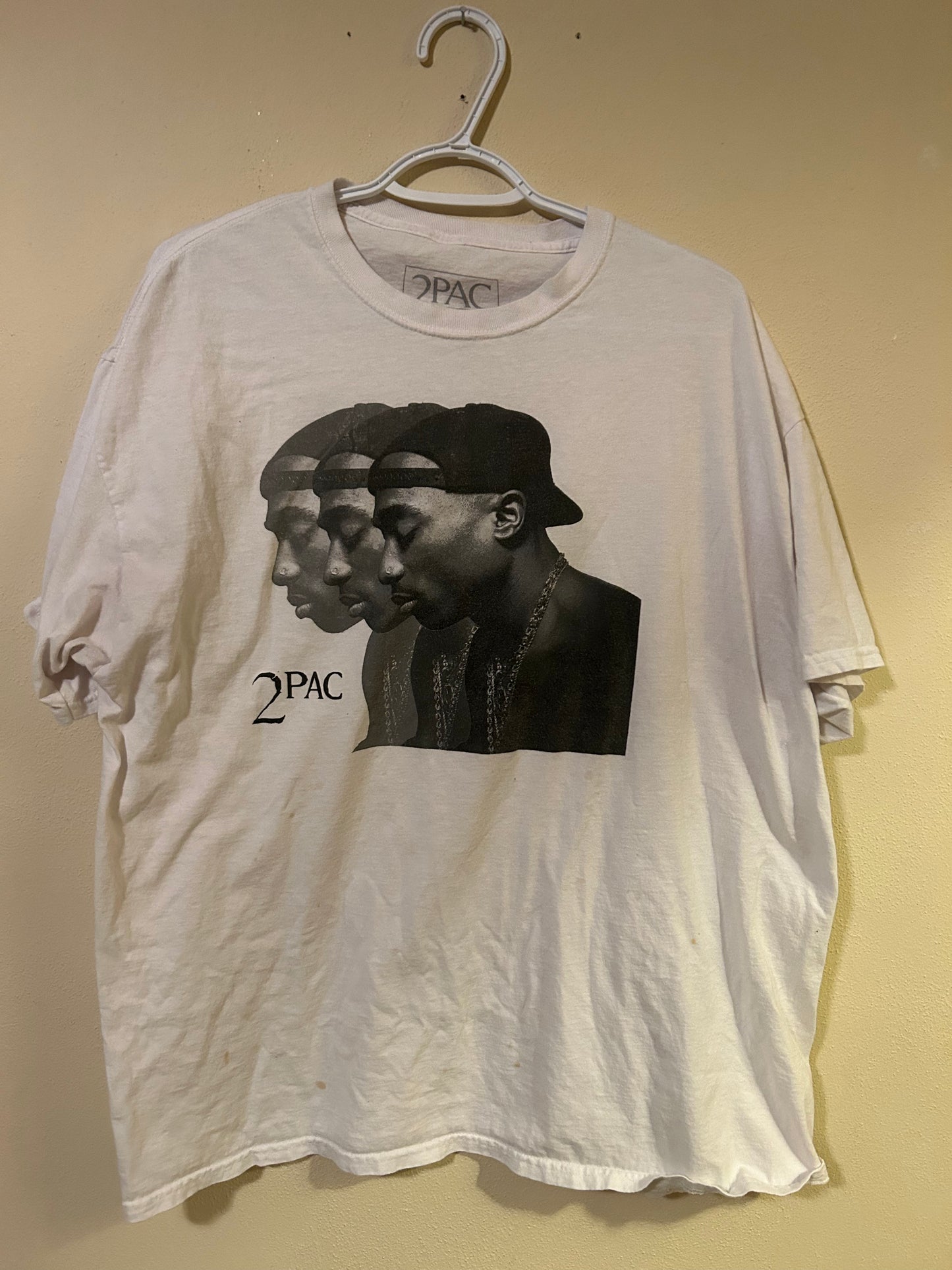 2PAC TUPAC SHAKUR White Graphic Tee Size XL