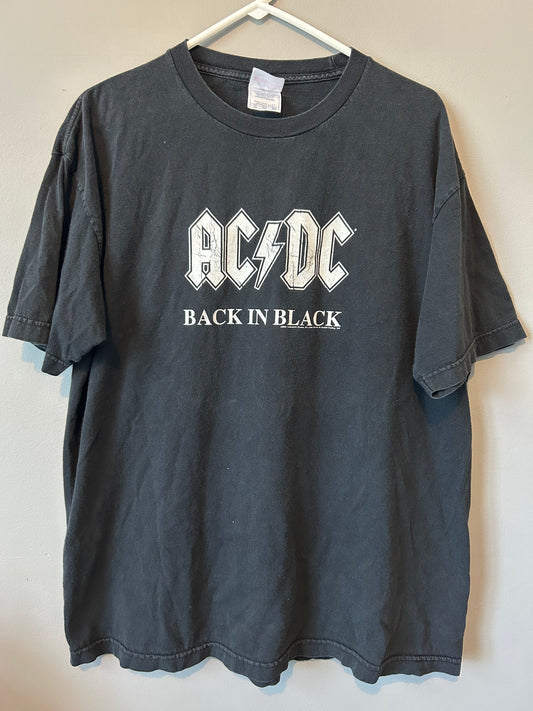 Vintage 2004 ACDC Back in Black Shirt Size XL