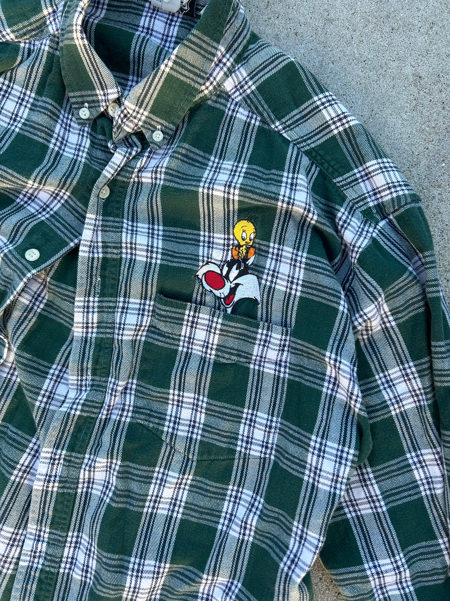 Vintage 1995 LOONEY TUNES Classic Flannel Shirt Size L