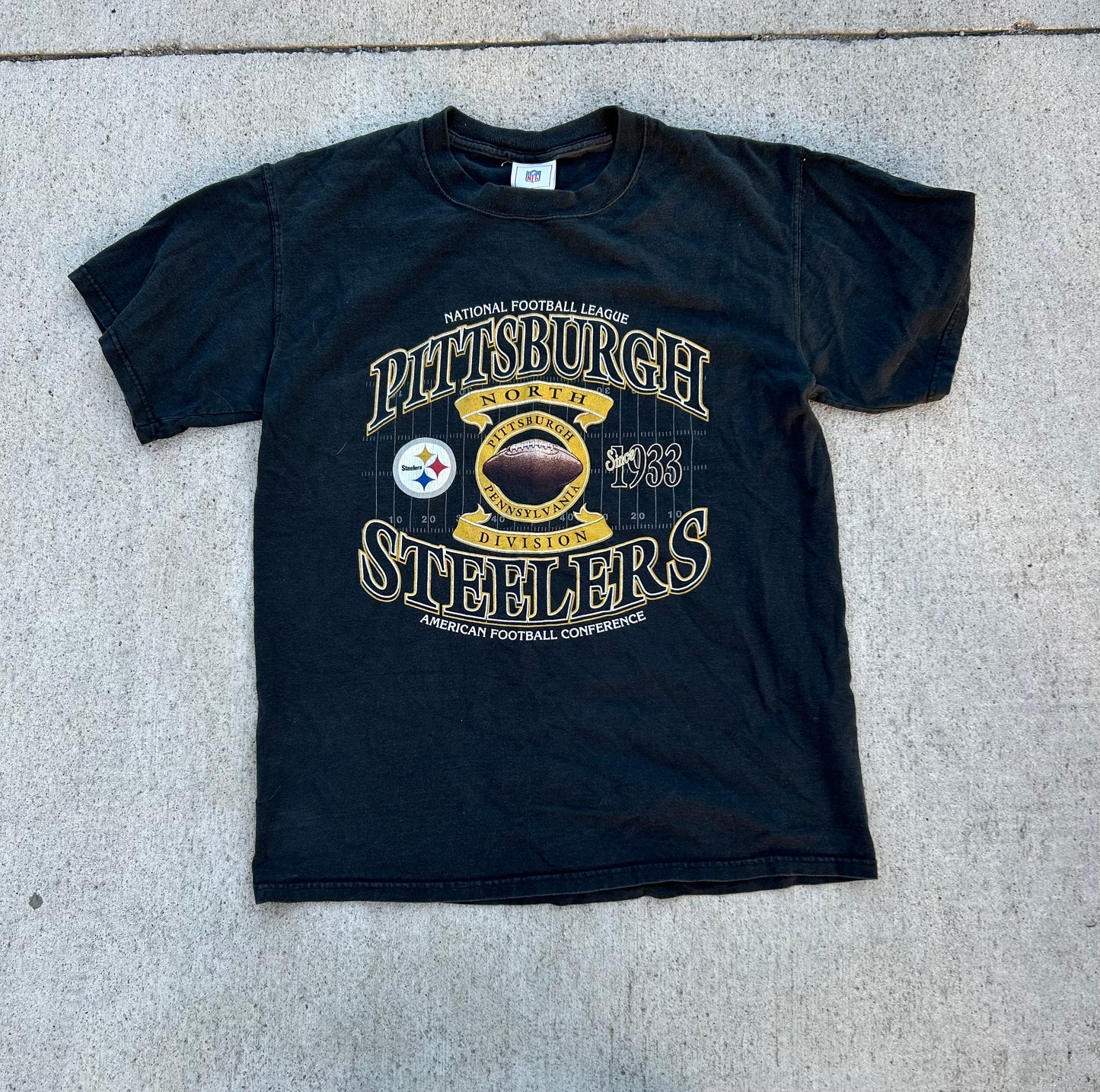 Vintage NFL PITTSBURGH STEELERS Graphic Tee Size L/XL