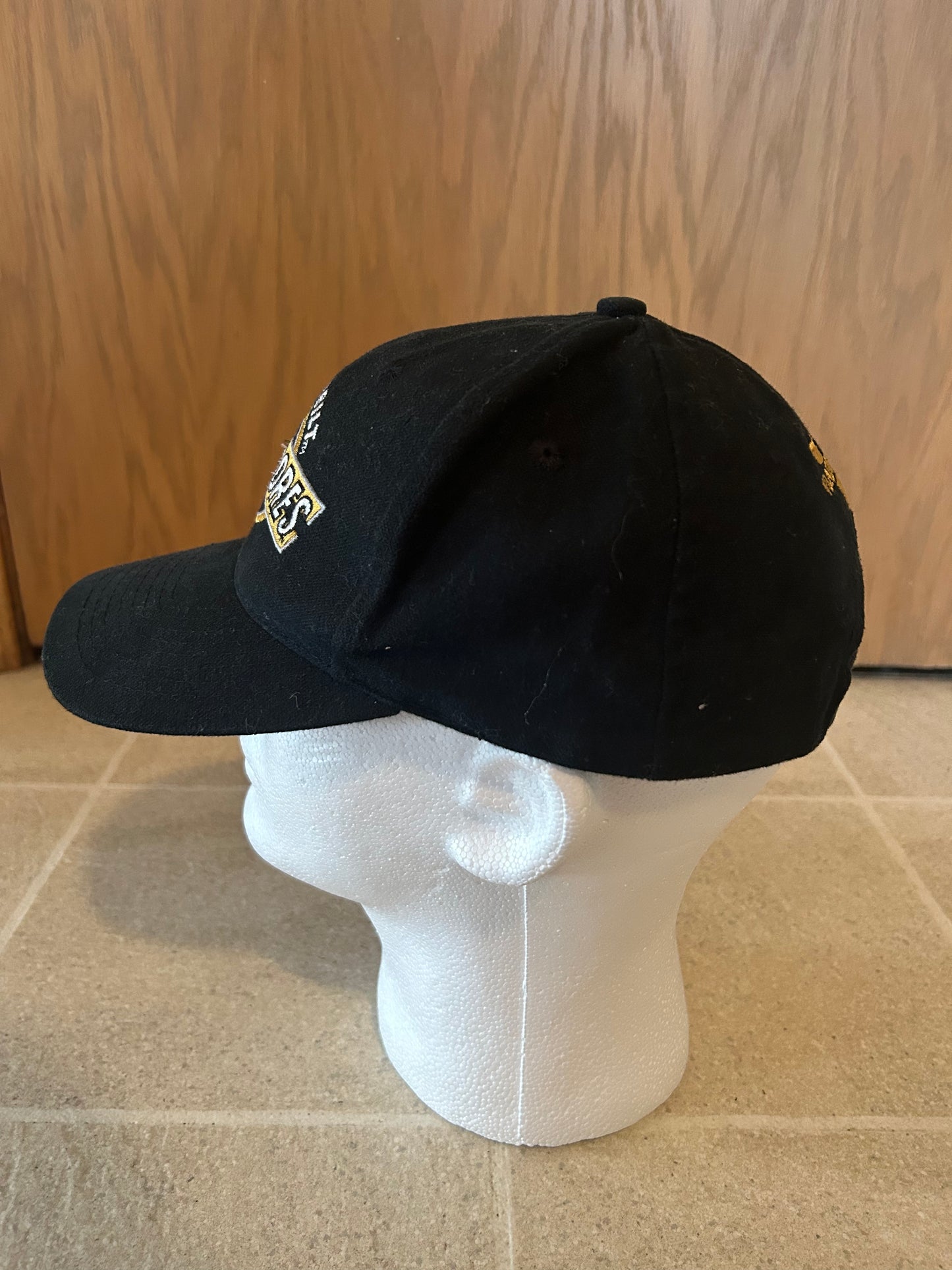 Vintage VANDERBILT COMMODORES Sports Specialties Adjustable Velcro Strap Hat