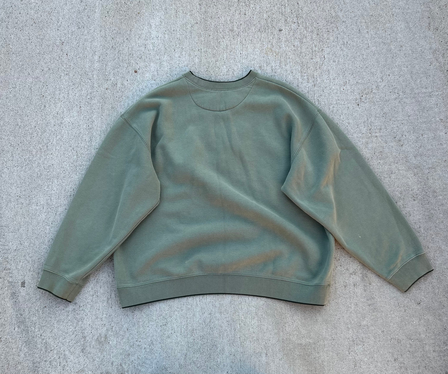 Embroidered Deer Crewneck Sweatshirt Size XL