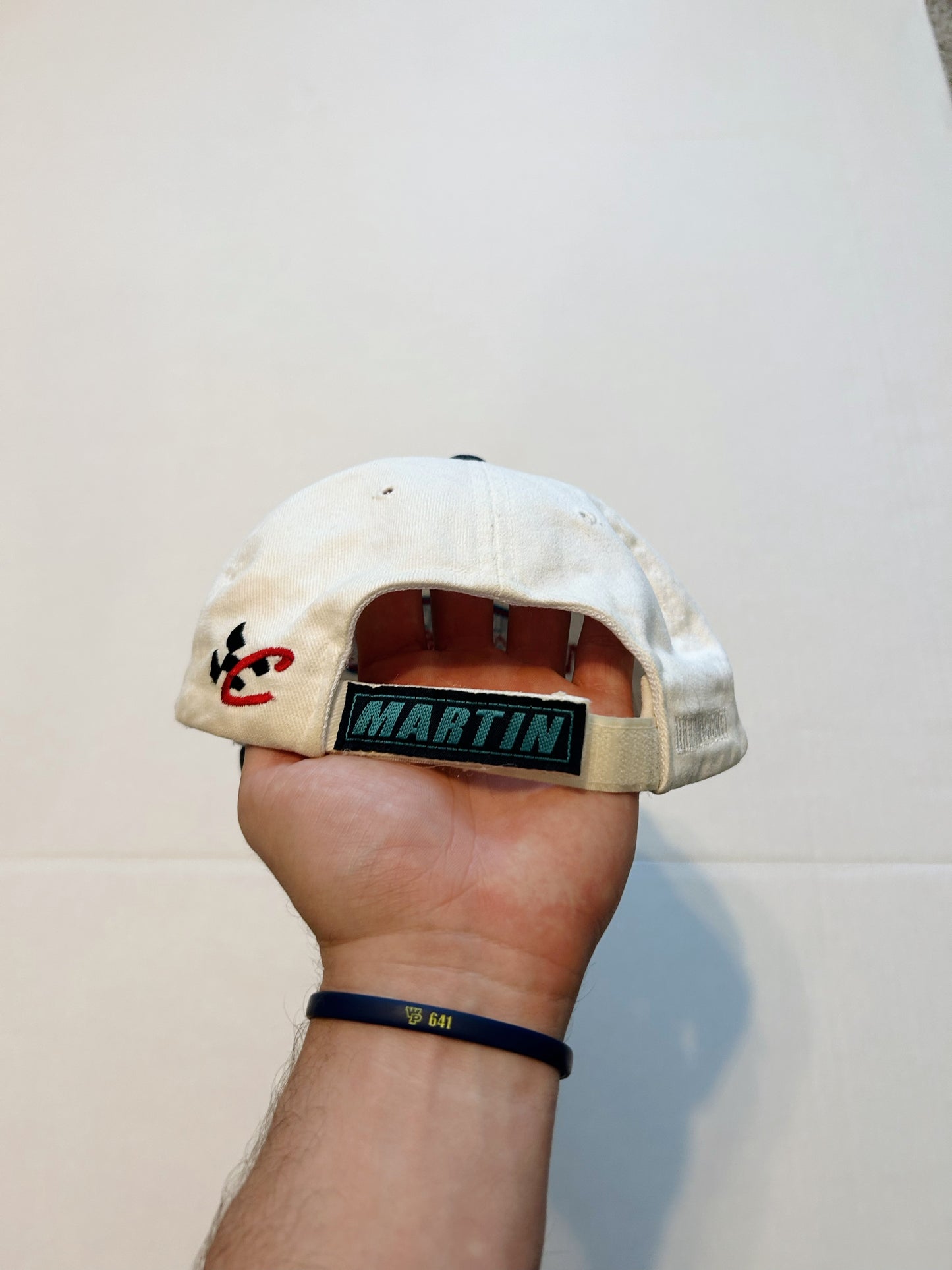 Vintage CHASE AUTHENTICS Mark Martin 6 Valvoline Adjustable Velcro Strap